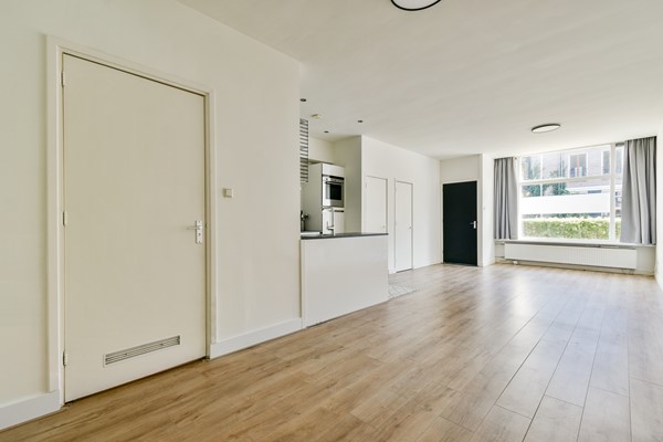 For rent: Borneostraat 94A, 1094 CP Amsterdam